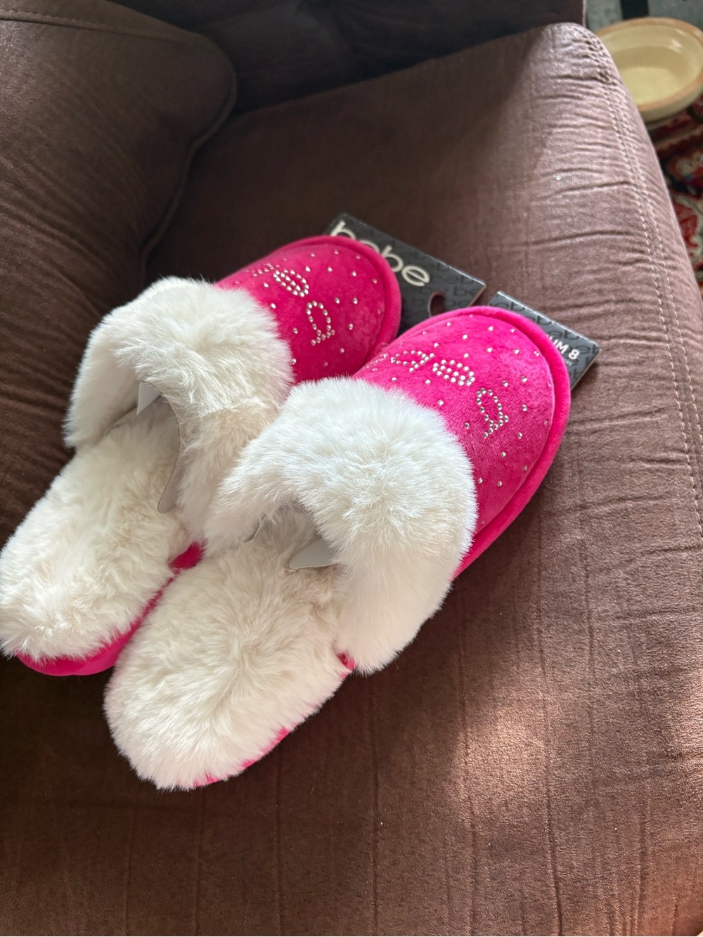 Bebe Sz 8 Hot Pink Slippers